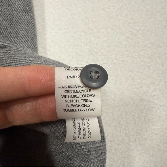 johnnie-O Emerson LARGE 1/4 Zip Gray button golf - Picture 5 of 10